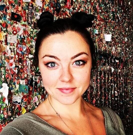 Cat Burns Bio, Blown Away, Eye Condition, Height, Married - networth, wiki, biography