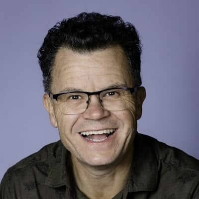 Dominic Holland- Wiki, Age, Wife, Ethnicity, Net Worth, Height, Career - networth, wiki, biography