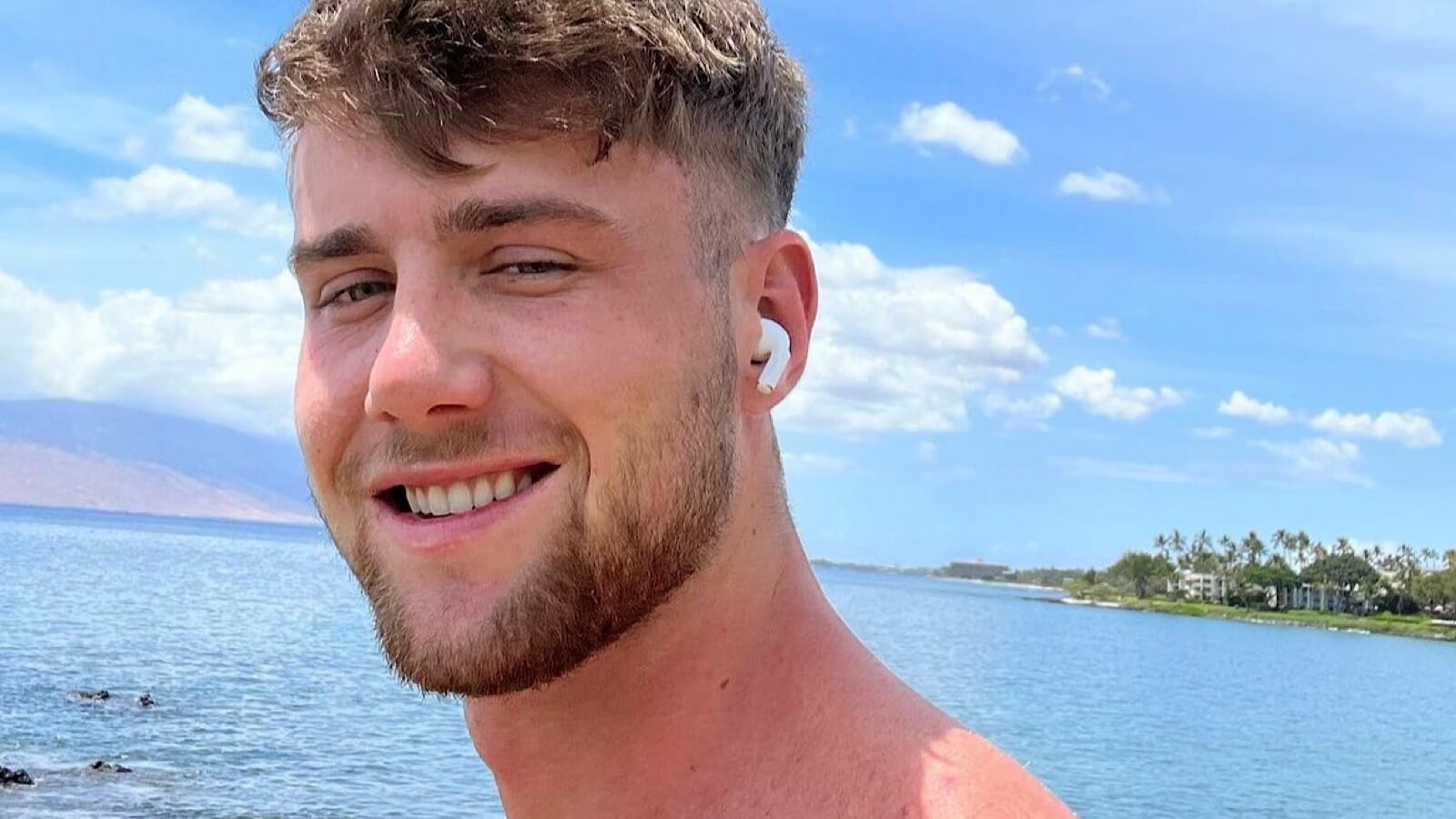 Georgia Hassarati’s sister drags Harry Jowsey in vicious online rant 2023 - networth, wiki, biography