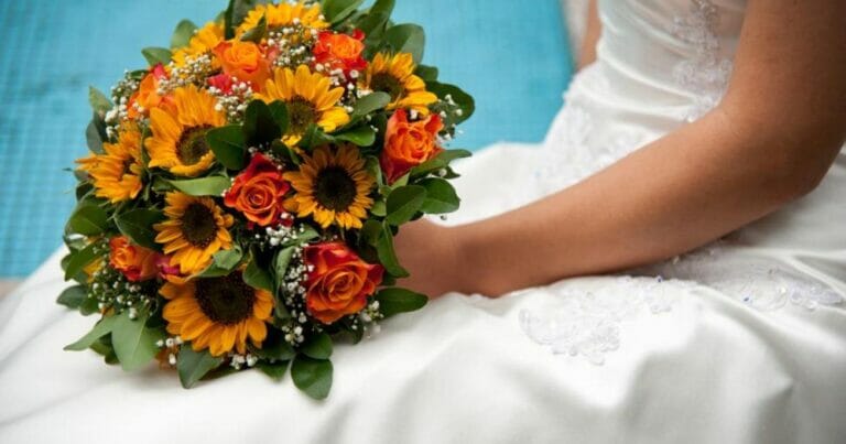 How to watch 90 Day Fiancé online: Stream the reality series for free - networth, wiki, biography