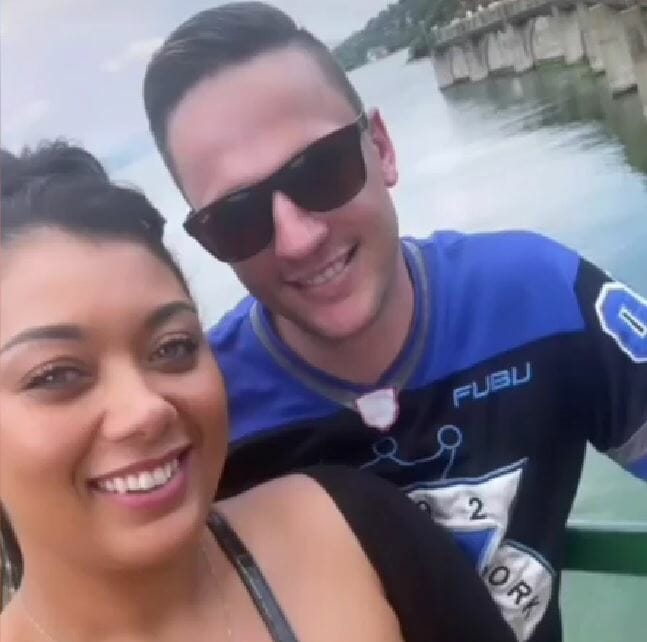 Lauren Fraser Bio, Ronald Smith, Age, Job, Nationality - networth, wiki, biography