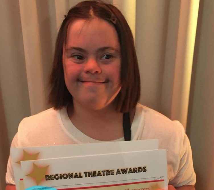 Lily Harper Bio, Age, Job, Down For Love, Still With Clayton? - networth, wiki, biography