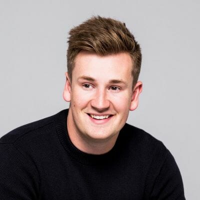 Oli White- Net Worth, Wiki, Age, Height, Girlfriend, Ethnicity 2023 - networth, wiki, biography