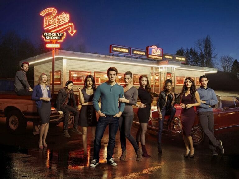 “These talented actors will be free from this slavery”- Fans celebrate as Riverdale prepares to wrap up for good - networth, wiki, biography