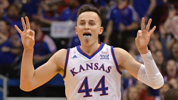 Mitch Lightfoot: Wiki, Bio, Age, Jersey, Height, Girlfriend, Parents 2023 - networth, wiki, biography