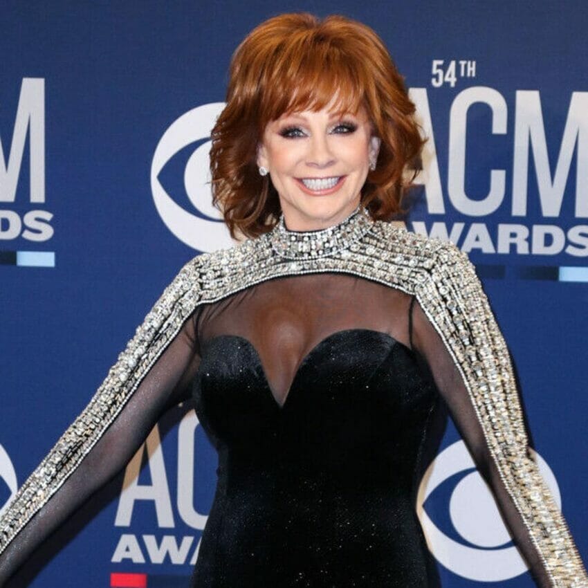 Reba McEntire: Wiki, Bio, Career, Husband, Oklahoma Stairs Collapse 2023 - networth, wiki, biography