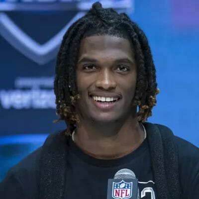 CeeDee Lamb- Wiki, Age, Height, Girlfriend, Net Worth, Ethnicity 2023 - networth, wiki, biography