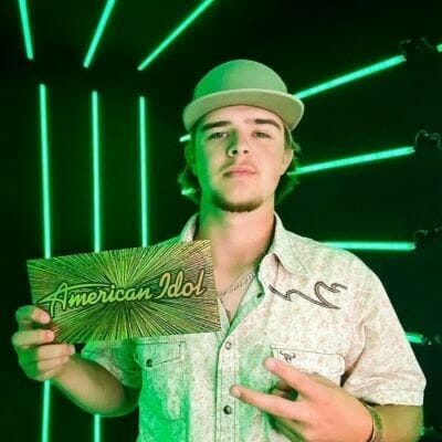 Colin Stough- Wiki, Age, Height, Net Worth, Girlfriend, Ethnicity 2023 - networth, wiki, biography