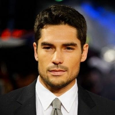 D.J. Cotrona- Wiki, Age, Height, Net Worth, Girlfriend, Ethnicity 2023 - networth, wiki, biography