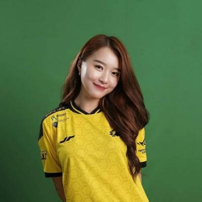 Who Is Viorenita Sutanto? Esports Player Career And Scandal Rumor 2023 - networth, wiki, biography