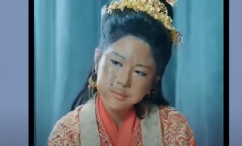 Xem Phim Vương Phi Xấu Xí 2023 (Tập 1,2,3,4,5 Full Thuyết minh + Vietsub) 2023 - networth, wiki, biography