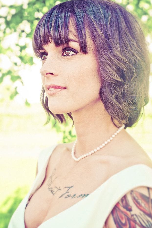 Ashley Holt: Wiki (Bake Squad Netflix), Bio, Age, Husband, Net Worth 2023 - networth, wiki, biography