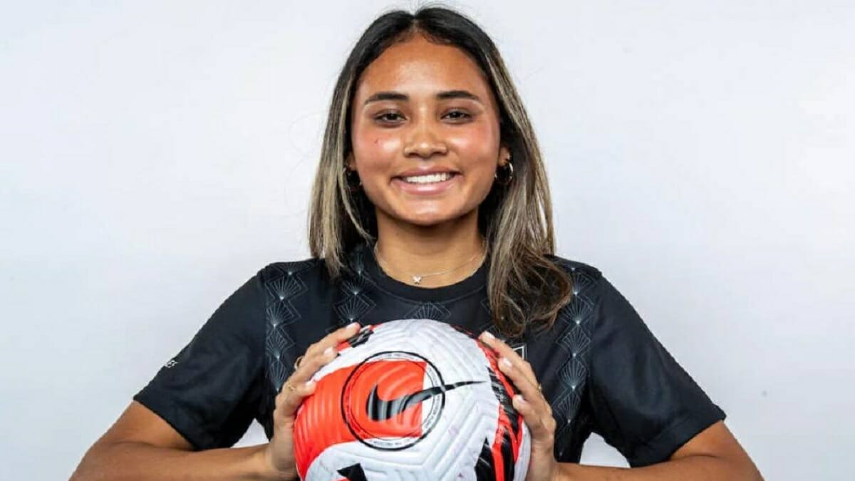 Alyssa Thompson Parents: Who Are Mario And Karen Thompson? 2023 - networth, wiki, biography