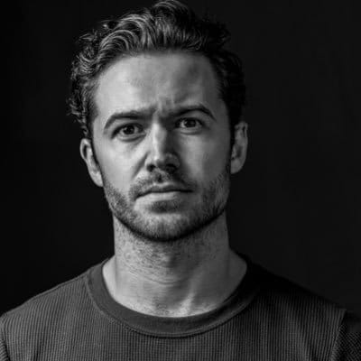 Tom Ainsley: Wiki (How I Met Your Father), Bio, Age, Career, Net worth 2023 - networth, wiki, biography