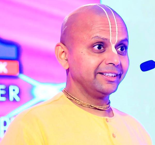 Gaur Gopal Das Wiki, Age, Education, Wife, Real Name, Awards, Family & Net Worth 2023 - networth, wiki, biography