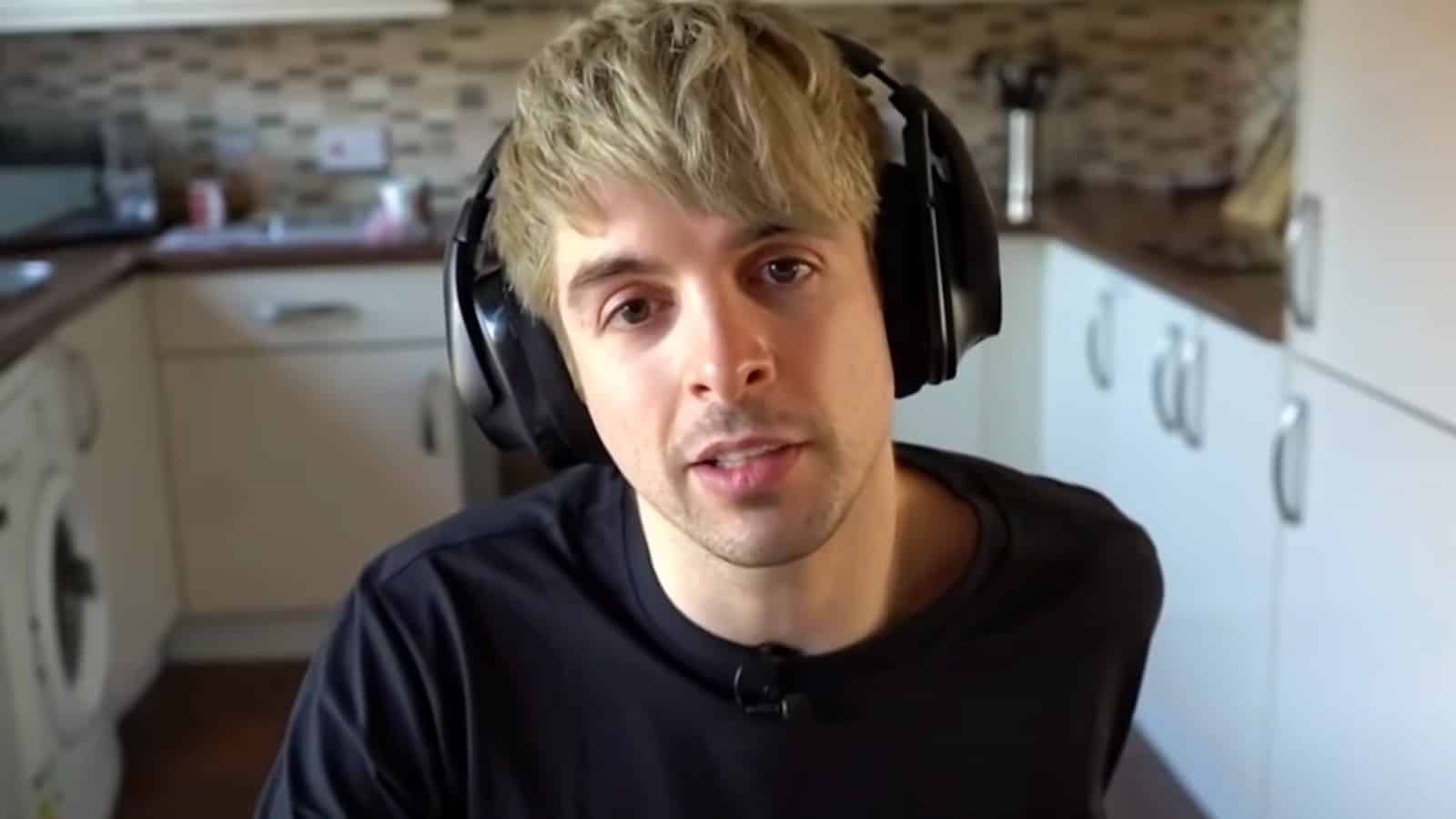 Gross Gore: Wiki, Bio, Age, Height, Career, Girlfriend, Net Worth 2023 - networth, wiki, biography