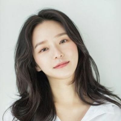 Park Gyu Young Boyfriend: Is She Dating Anyone? Wiki And Net Worth 2023 - networth, wiki, biography
