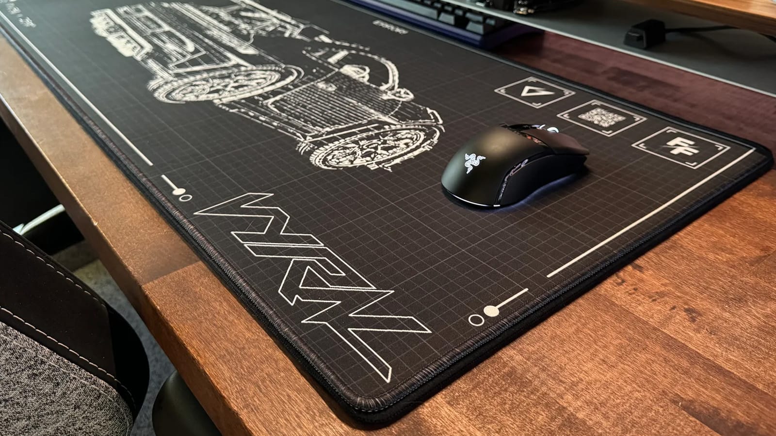 TikToker FallenFoe partners with PC manufacturer Vyral to limit touchpad drops 2023 - networth, wiki, biography
