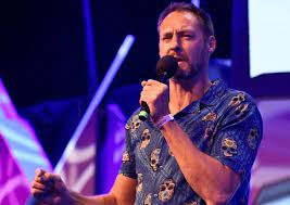 Leo Kearse: Wiki, Bio, Age, Career, Net Worth, Comedian, Partner 2023 - networth, wiki, biography