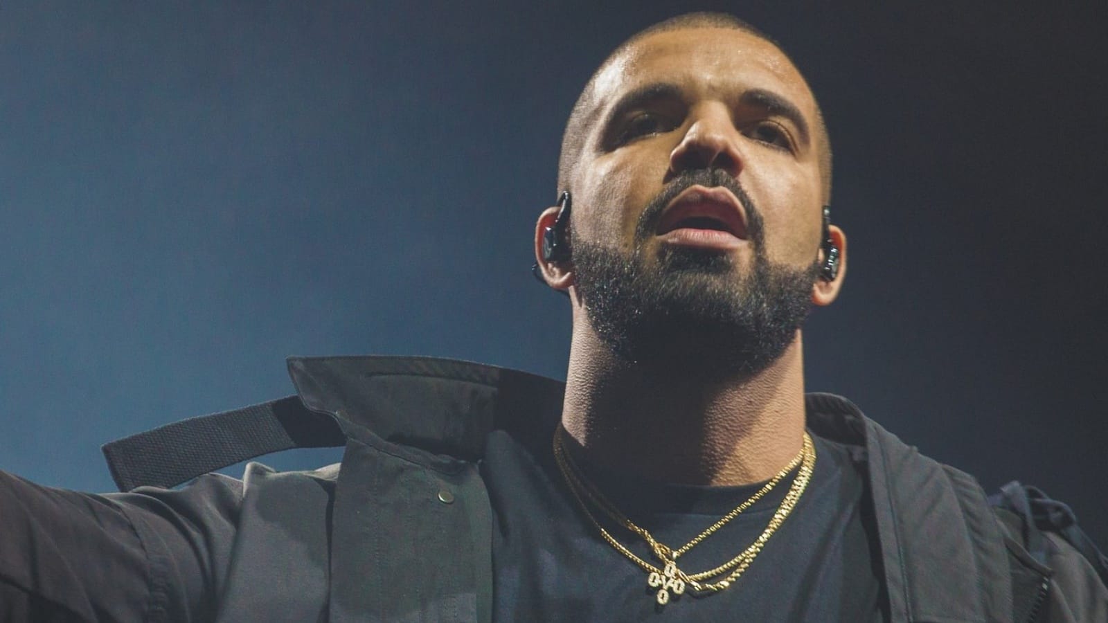 Drake fans laugh at rapper for Kanye & Pusha T’s “emotional” protest on new EP 2023 - networth, wiki, biography