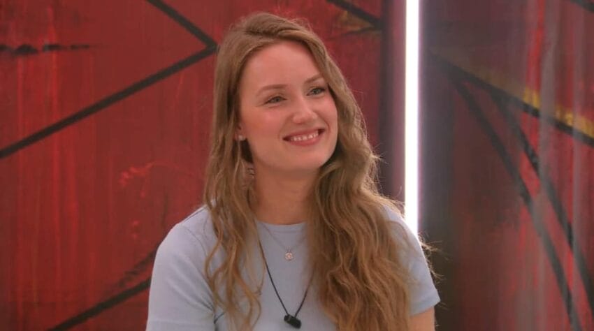 Beth Bieda: Wiki, Bio, Age, Family, Profession, Boyfriend, Net worth 2023 - networth, wiki, biography