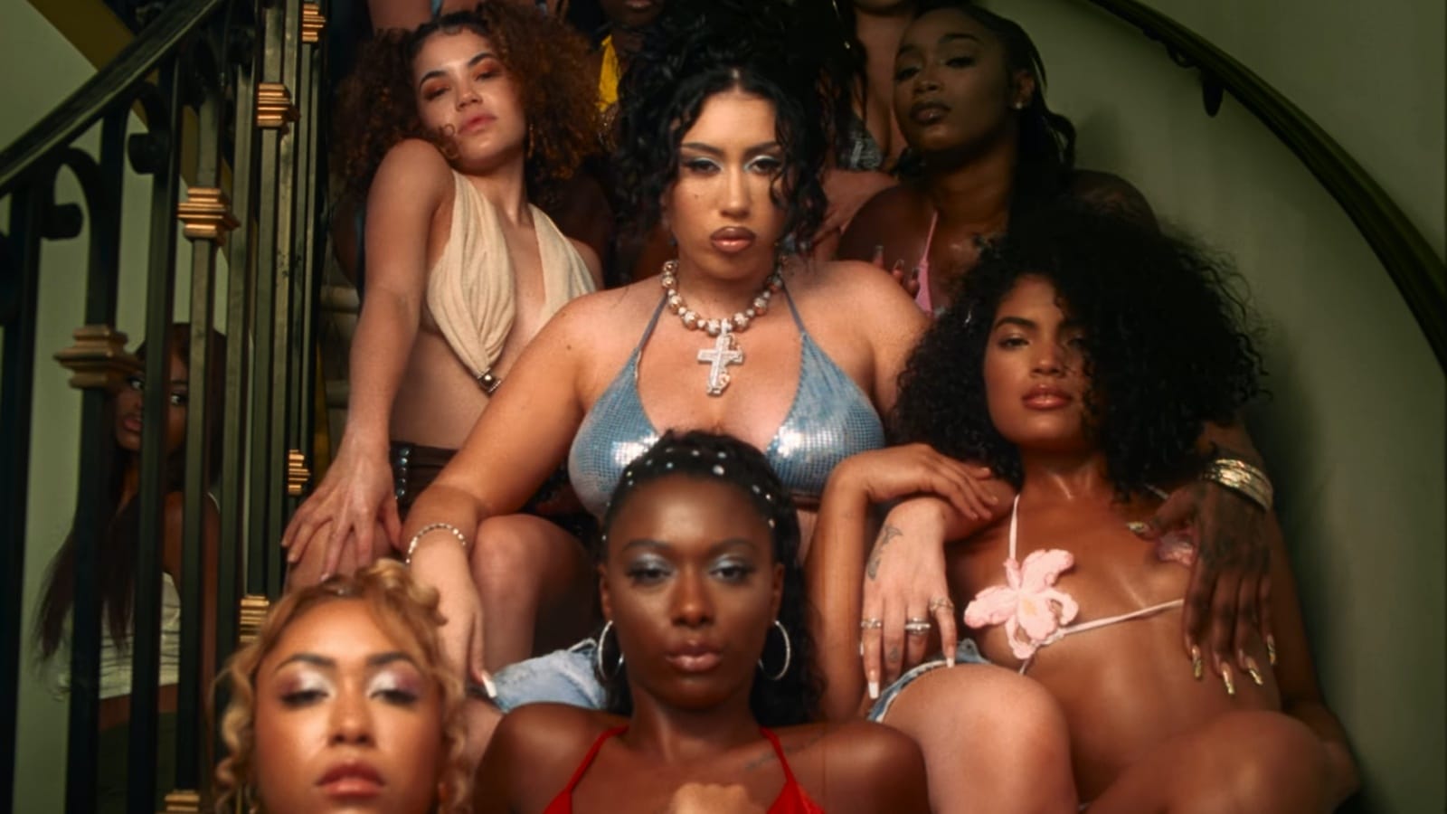 Fans Kali Uchis & Karol G go crazy over spicy new video: “They definitely eat” 2023 - networth, wiki, biography