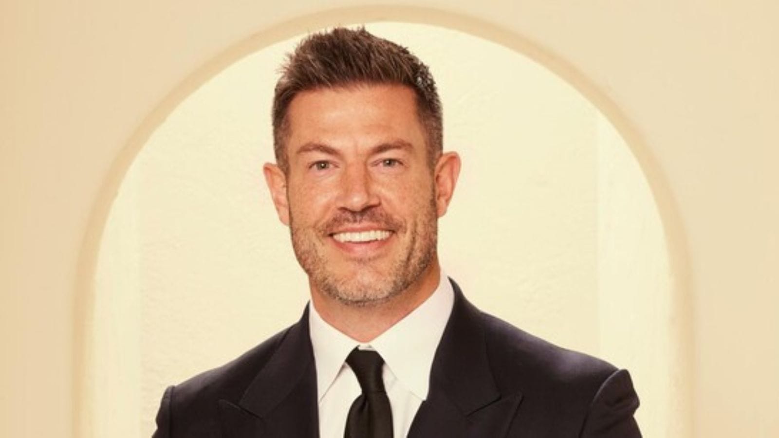 Golden Bachelor host Jesse Palmer says fans can expect a “very sad” finale 2023 - networth, wiki, biography