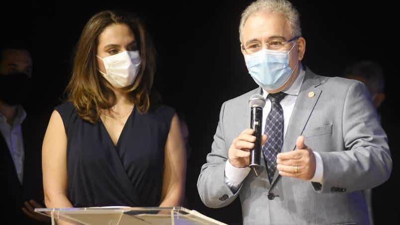 Dr. Luana Araujo: Wiki, Bio, Career,Profession, Net worth, Nationality , Age 2023 - networth, wiki, biography