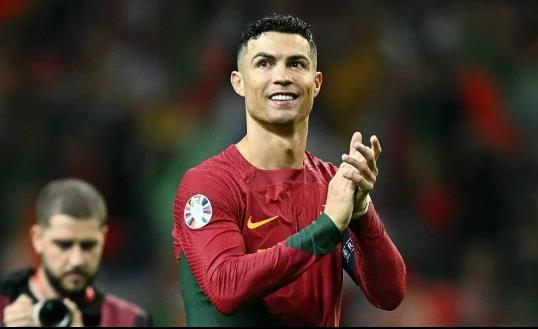 Nhận định, dự đoán bóng đá Bồ Đào Nha vs Iceland: Ronaldo nâng cao kỷ lục 2023 - networth, wiki, biography