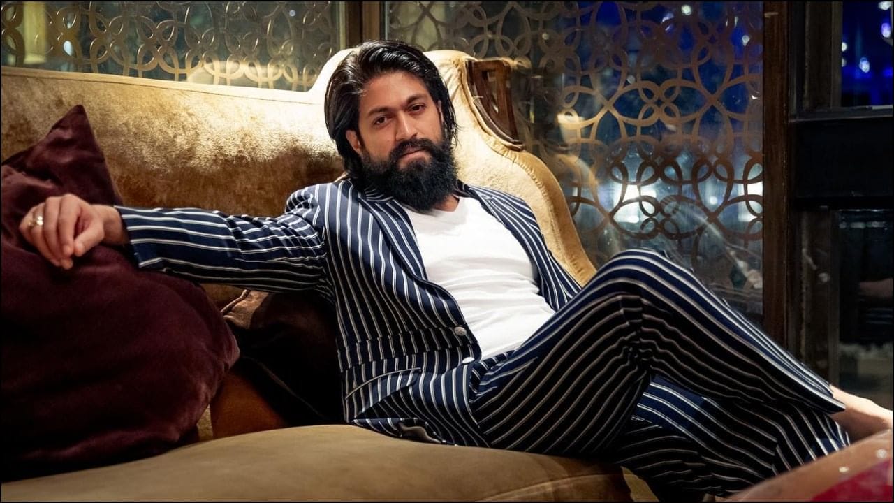 Superstar Yash made a shocking revelation after years when he pulled out a gun in the middle of a traffic jam 2023 - networth, wiki, biography