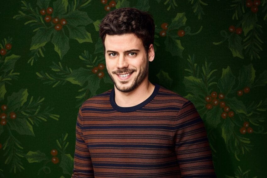 Francois Arnaud: Wiki, Bio, Age, Birthday, Height, Married, Wife, Net Worth 2023 - networth, wiki, biography