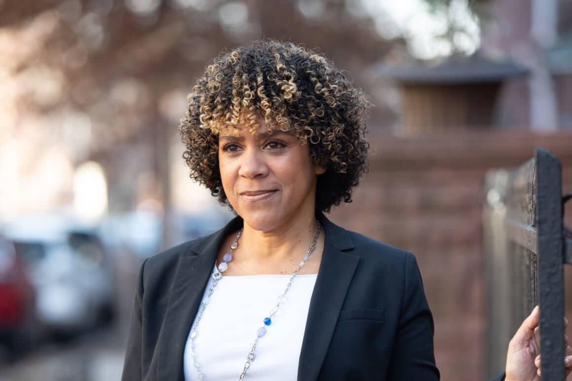 Dianne Morales: Wiki, Bio, Birthday, Age, Height, Ethnicity, Husband 2023 - networth, wiki, biography