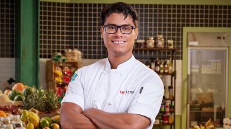 Byron Gomez: Wiki, Bio, Age, Top Chef 2021, Family, Career 2023 - networth, wiki, biography