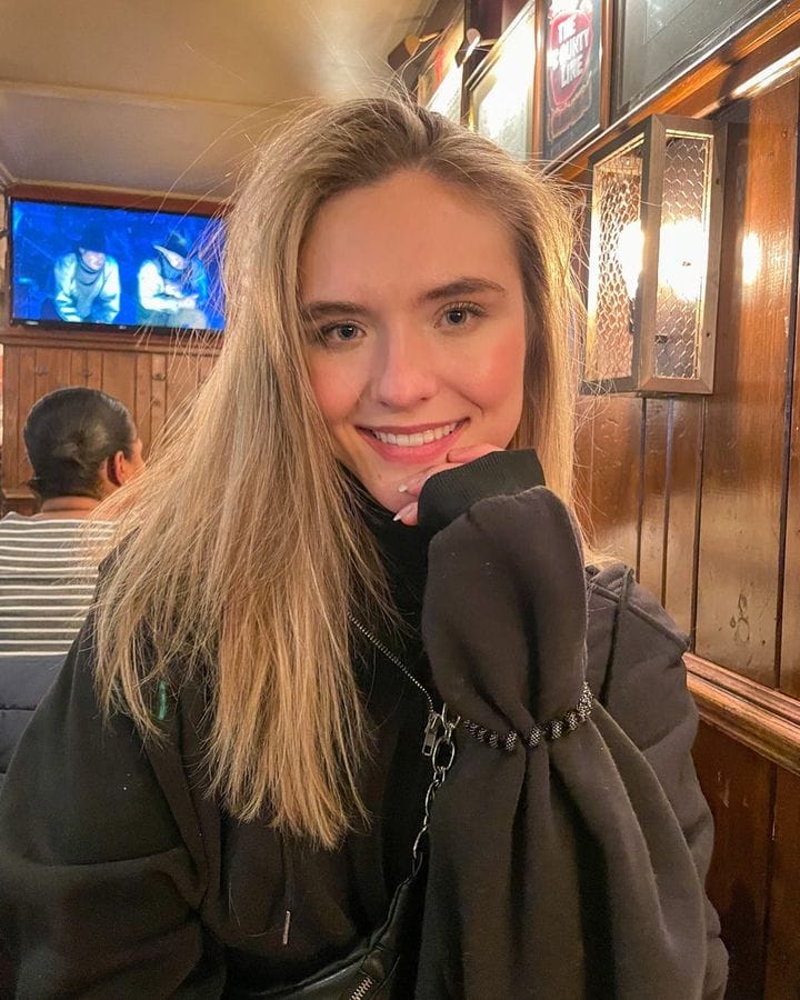 Claire Gerhardstein Wiki, Age, Height, Husband, Boyfriend, Parents, Net Worth, Biography & More 2023 - networth, wiki, biography