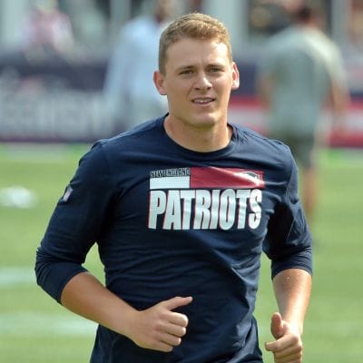 Mac Jones Parents: Who Are Gordon And Holly Jones? Family & Net Worth 2023 - networth, wiki, biography