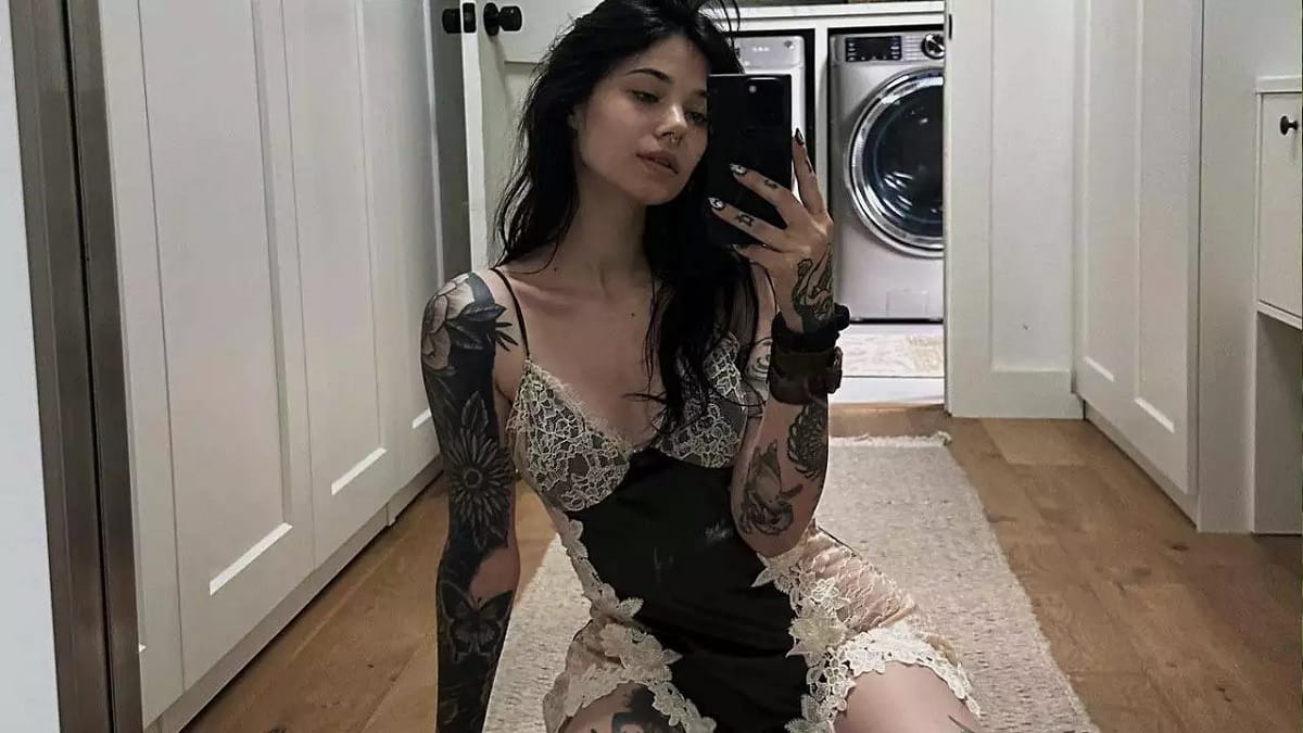 Watch: Non-Salem Witch and Claire Estabrook Video Viral 2023 - networth, wiki, biography