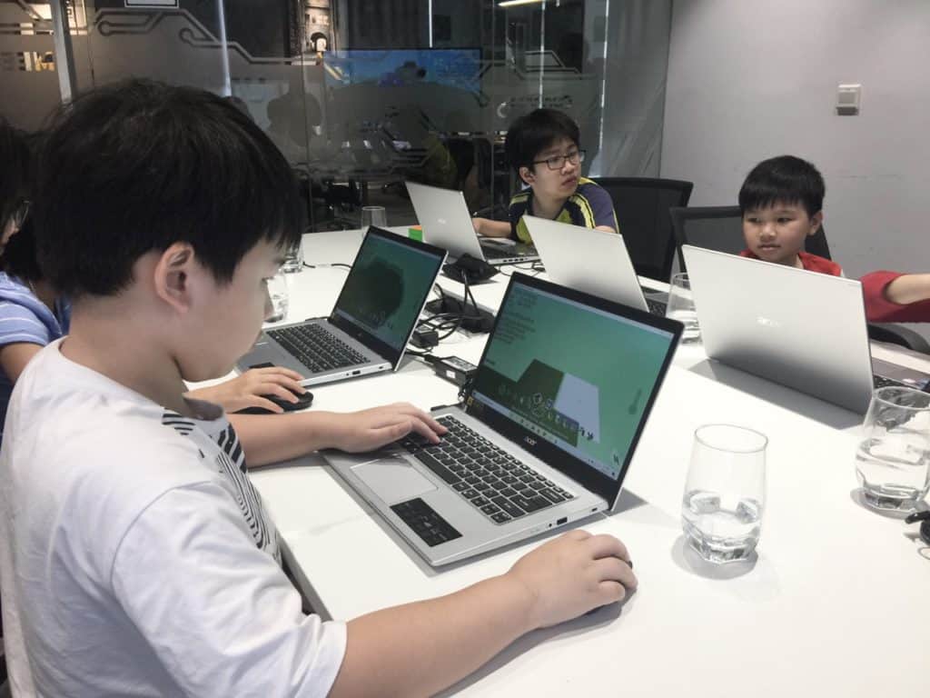 Lớp trải nghiệm lập trình Game cuối tuần tại TekMonk có gì? | Khóa học lập trình cho trẻ em | lập trình game | lập trình web | lập trình scratch | lập trình python